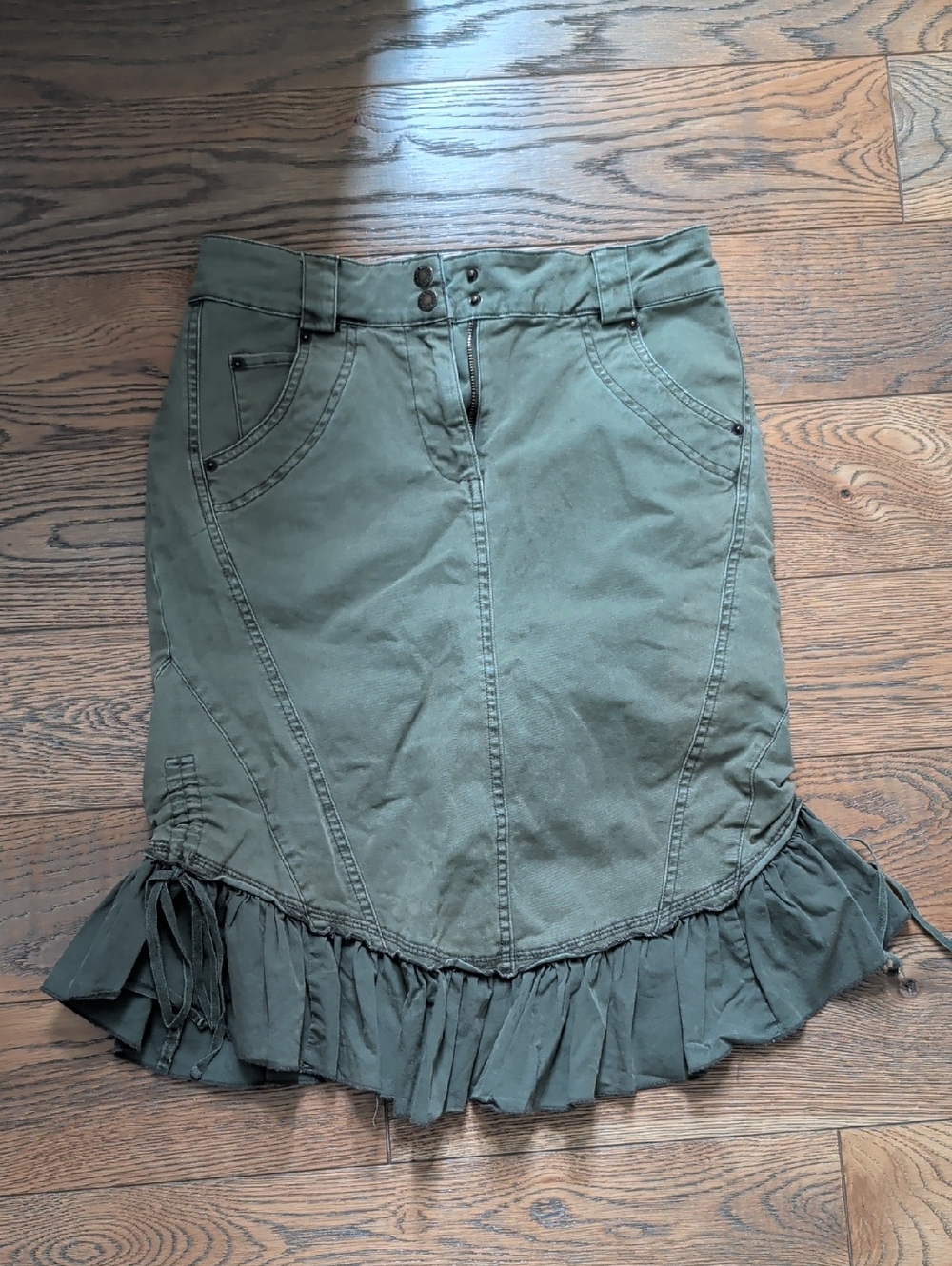 BDG Olive Ruffle-Hem Midi Skirt